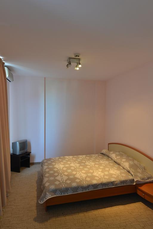 Ellinis Hotel Varna Ruang foto